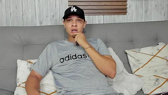 Belamiramill online show from November 5, 2025, 4:54 pm