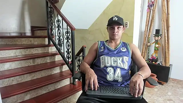 Belamiramill online show from November 10, 2025, 10:15 pm