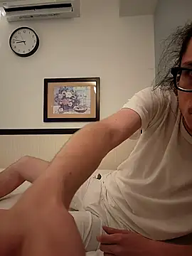 Elieantte online show from November 7, 2025, 11:48 am