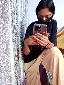 Snapshot of Student12th chatting on December 16, 2025, 4:22 pm Student12th online show from December 16, 2025, 4:22 pm