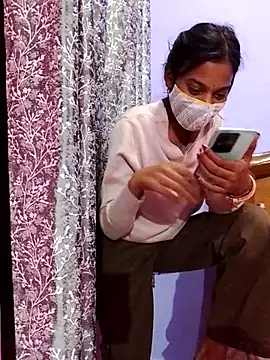 Snapshot of Student12th chatting on November 15, 2025, 4:22 pm Student12th online show from November 15, 2025, 4:22 pm