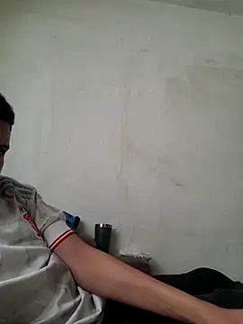 casadodequebra online show from March 12, 2026, 5:06 pm