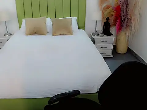 sebastian cruz  online show from March 12, 2026, 6:56 pm