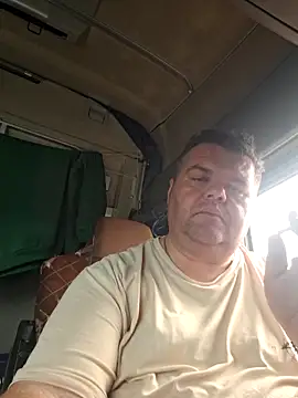 Grase44 online show from November 17, 2025, 3:05 pm