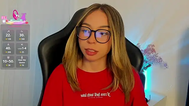 Snapshot of LuluuBerry chatting on January 15, 2026, 6:33 pm LuluuBerry online show from January 15, 2026, 6:33 pm