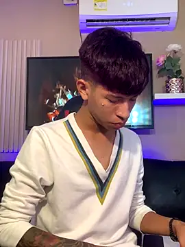 Tessachains 2  online show from November 15, 2025, 11:09 pm