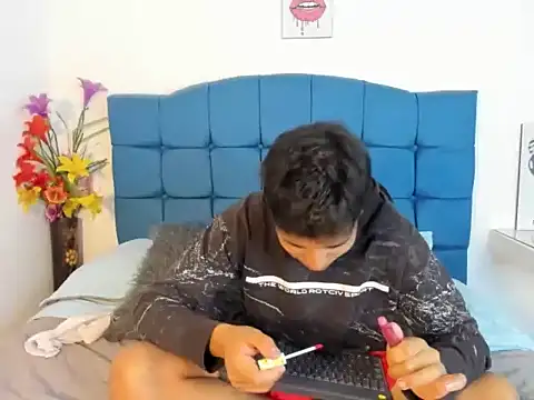 Valentino Lane online show from February 22, 2026, 2:14 am