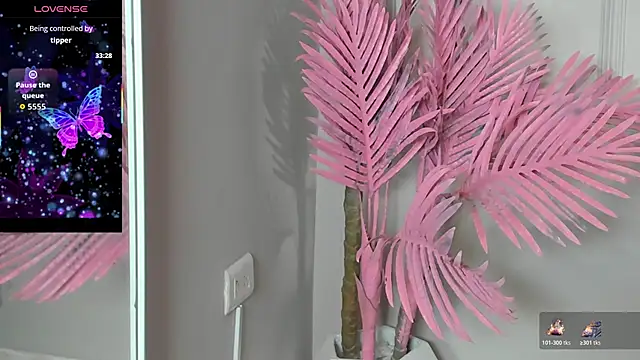 Snapshot of Tamaramilleer chatting on February 7, 2026, 3:47 am Tamaramilleer online show from February 7, 2026, 3:47 am