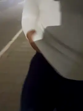 BRENDYTA online show from November 9, 2025, 3:43 am