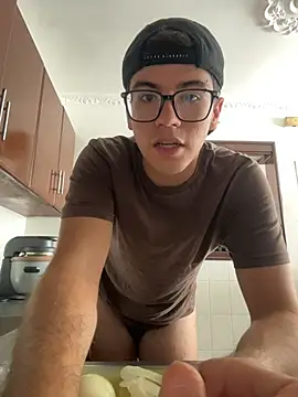 daddyssecret  online show from March 7, 2026, 5:40 pm