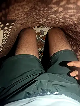 TotalMazaxh online show from November 6, 2025, 5:28 pm