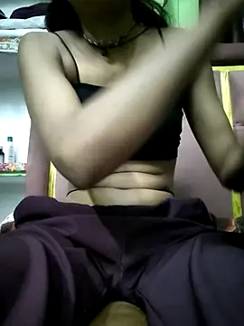 Snapshot of Hasinaji chatting on November 8, 2025, 8:07 am Hasinaji online show from November 8, 2025, 8:07 am