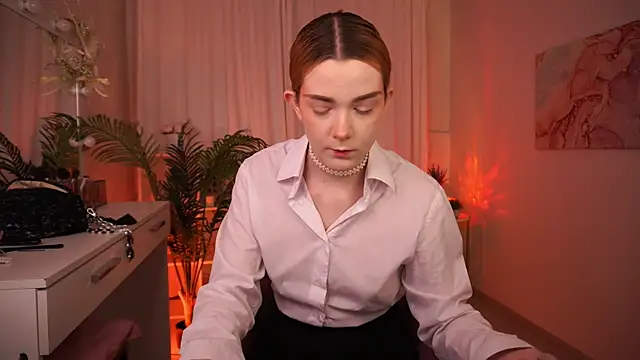 AvaRyder online show from December 21, 2025, 1:24 pm