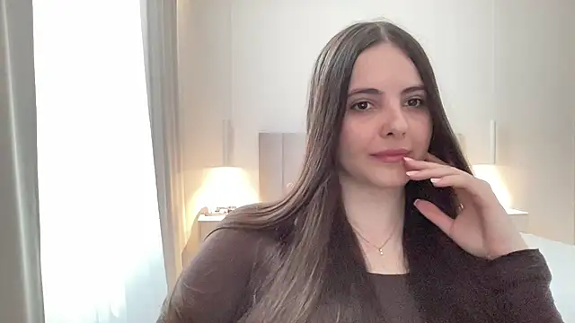 Snapshot of Mylina_ chatting on April 14, 2026, 10:20 am Mylina online show from April 14, 2026, 10:20 am