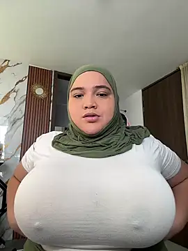 sweetmuslim01 online show from June 21, 2026, 5:30 pm