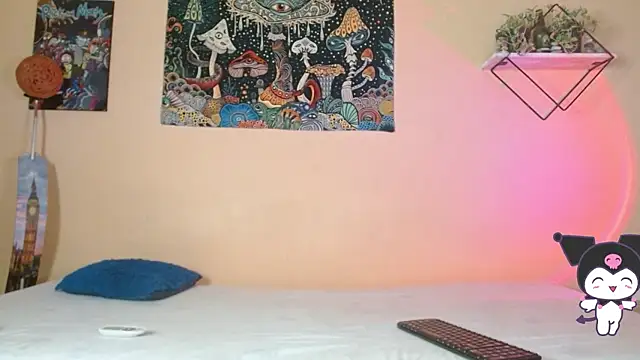 nicolai a online show from February 5, 2026, 3:41 pm