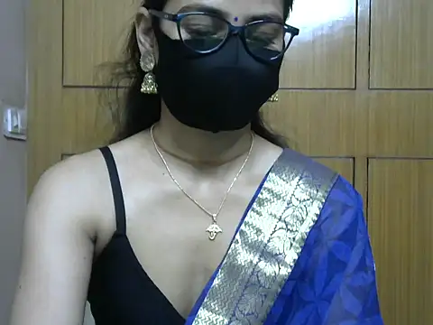 Fairy Pie online show from March 11, 2026, 5:07 pm