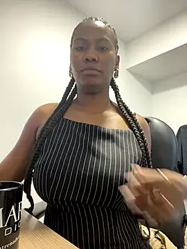 EroticAlanaa online show from November 8, 2025, 12:42 pm