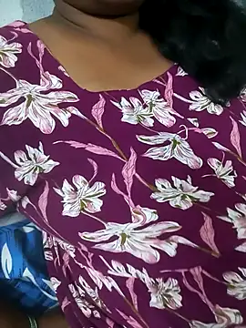 Snapshot of Rathi_telugu_couple chatting on November 29, 2025, 3:45 pm Rathi telugu couple online show from November 29, 2025, 3:45 pm