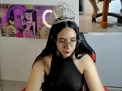 queen findom1 online show from January 9, 2026, 6:20 am