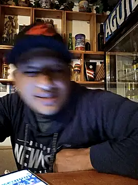 Snapshot of themorenofit08 chatting on February 24, 2026, 12:22 am themorenofit08 online show from February 24, 2026, 12:22 am