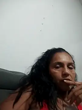  Lizeth  online show from April 11, 2026, 6:43 am