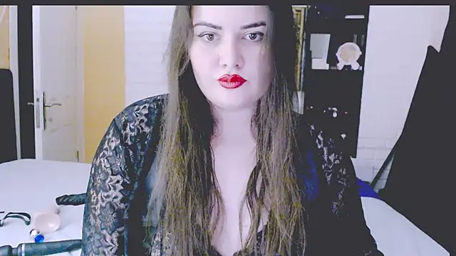  bade tasci  online show from November 13, 2025, 9:30 pm