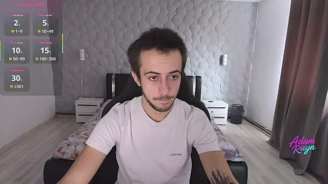 adamrayn online show from December 4, 2025, 8:13 am