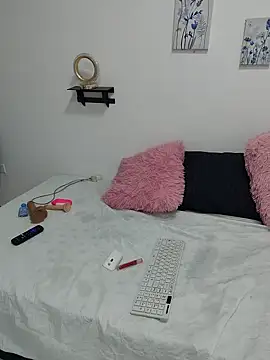 Snapshot of Lailahadi chatting on November 27, 2025, 1:55 pm Lailahadi online show from November 27, 2025, 1:55 pm