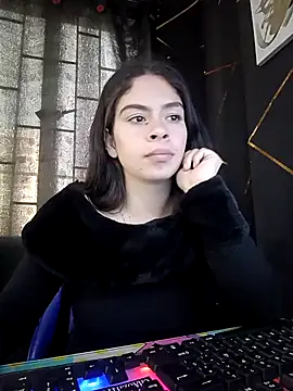 emilygrooe online show from February 23, 2026, 10:10 pm