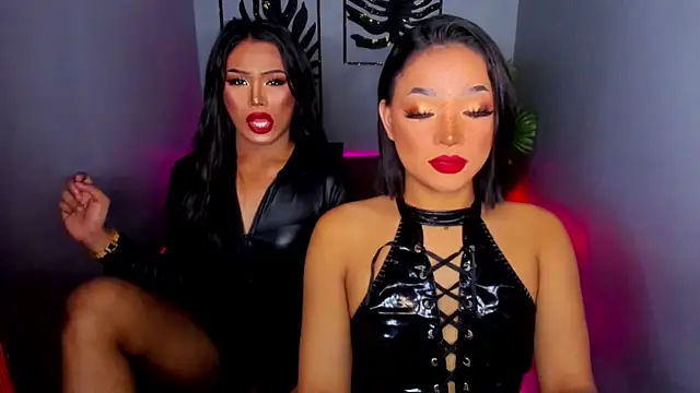 GwennGoddess online show from December 2, 2025, 2:23 am