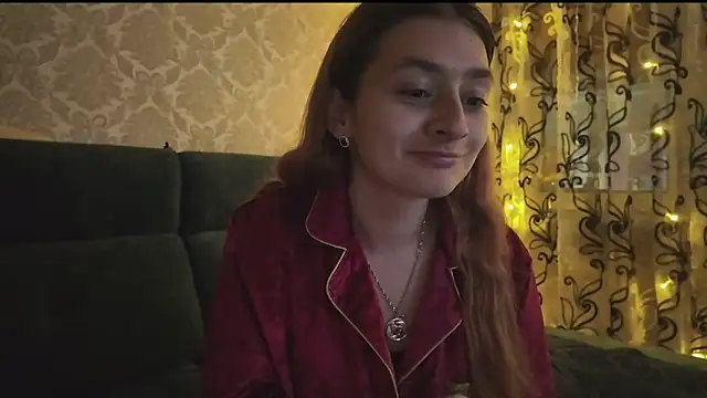 SweetLiaison online show from February 7, 2026, 6:05 pm