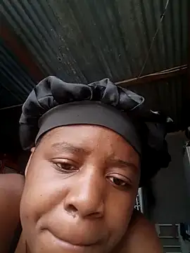 Snapshot of CUTE_V_123 chatting on November 18, 2025, 7:11 am CUTE V 123 online show from November 18, 2025, 7:11 am