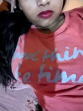 Snapshot of Sexy_Divya__ chatting on February 24, 2026, 11:00 am Sexy Divya online show from February 24, 2026, 11:00 am