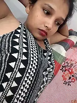 Snapshot of Sexy_Divya__ chatting on July 27, 2026, 2:51 am Sexy Divya online show from July 27, 2026, 2:51 am