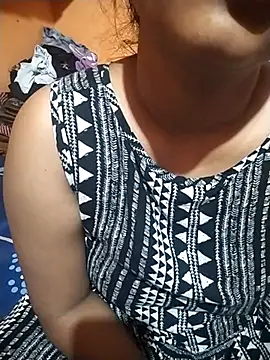 Snapshot of Sexy_Divya__ chatting on June 20, 2026, 5:18 pm Sexy Divya online show from June 20, 2026, 5:18 pm