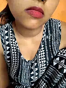 Snapshot of Sexy_Divya__ chatting on June 21, 2026, 7:47 am Sexy Divya online show from June 21, 2026, 7:47 am