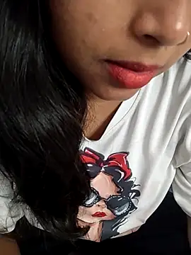Snapshot of Sexy_Divya__ chatting on June 10, 2026, 5:19 am Sexy Divya online show from June 10, 2026, 5:19 am
