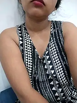 Snapshot of Sexy_Divya__ chatting on July 28, 2026, 1:35 am Sexy Divya online show from July 28, 2026, 1:35 am