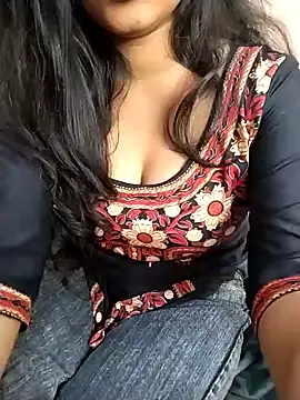 Snapshot of Sexy_Divya__ chatting on March 9, 2026, 6:39 am Sexy Divya online show from March 9, 2026, 6:39 am