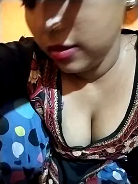 Snapshot of Sexy_Divya__ chatting on June 8, 2026, 5:46 pm Sexy Divya online show from June 8, 2026, 5:46 pm