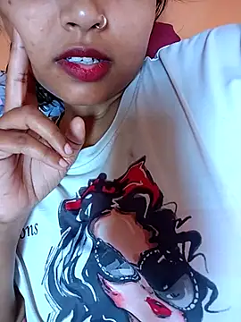 Snapshot of Sexy_Divya__ chatting on June 18, 2026, 10:42 am Sexy Divya online show from June 18, 2026, 10:42 am