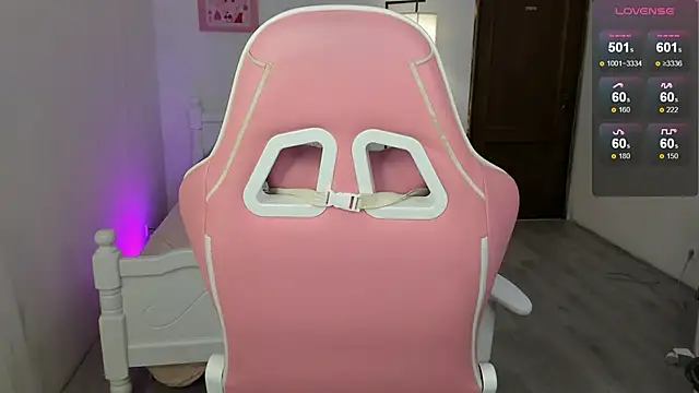 flame tail online show from November 22, 2025, 6:29 pm