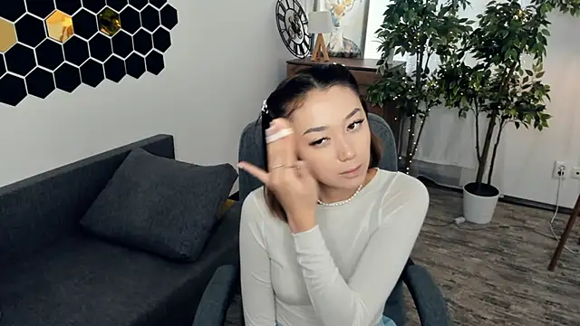 RyanGrandt online show from December 14, 2025, 9:37 am