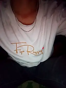 Lynn-122 online show from April 9, 2026, 12:55 pm