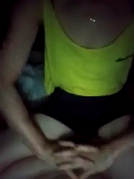 Lynn-122 online show from April 6, 2026, 9:05 pm