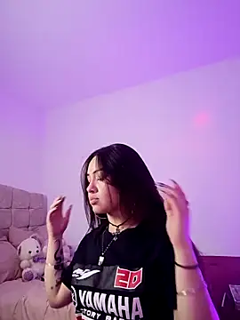  Pariiss online show from April 10, 2026, 11:12 pm