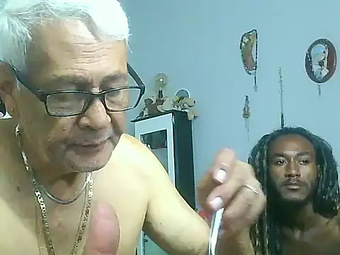 dirtysluttyfist online show from December 20, 2025, 6:33 pm