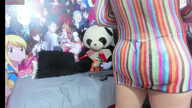 lolasweett  online show from November 13, 2025, 3:38 pm