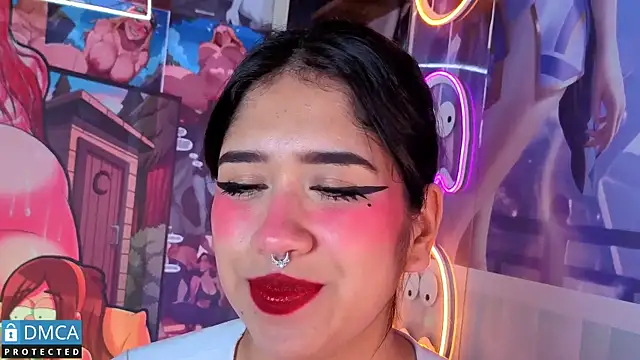 sofia sstonee  online show from January 5, 2026, 5:27 pm